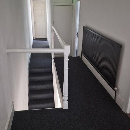 Mike'S Homestay Eastleigh Zewnętrze zdjęcie